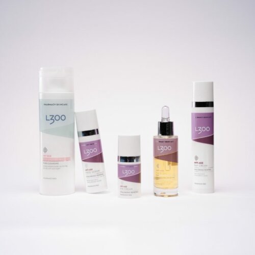 En bild som visar produkter från L300 som ingår i en hudvårdsrutin för mogen hud